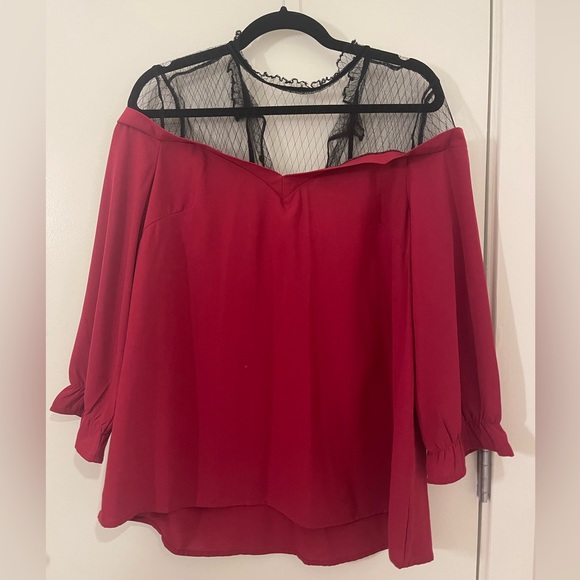 Illusion Off Shoulder Red and Black Lace Balloon Long Sleeve Top - Picture 2 of 4